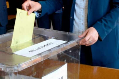 Keşan'da Seçim Kurulu sandıkları topluyor